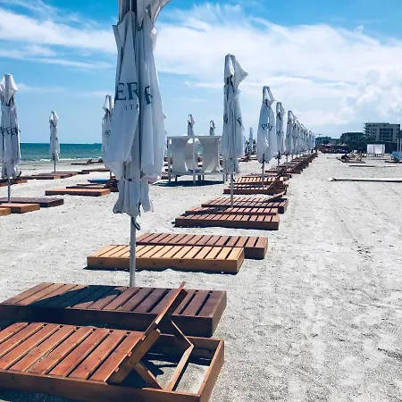 Studio26 Mamaia Nord- Apartamento *